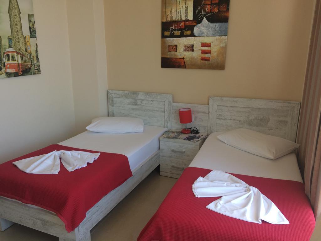 Berti Apartments Sarande Ngoại thất bức ảnh